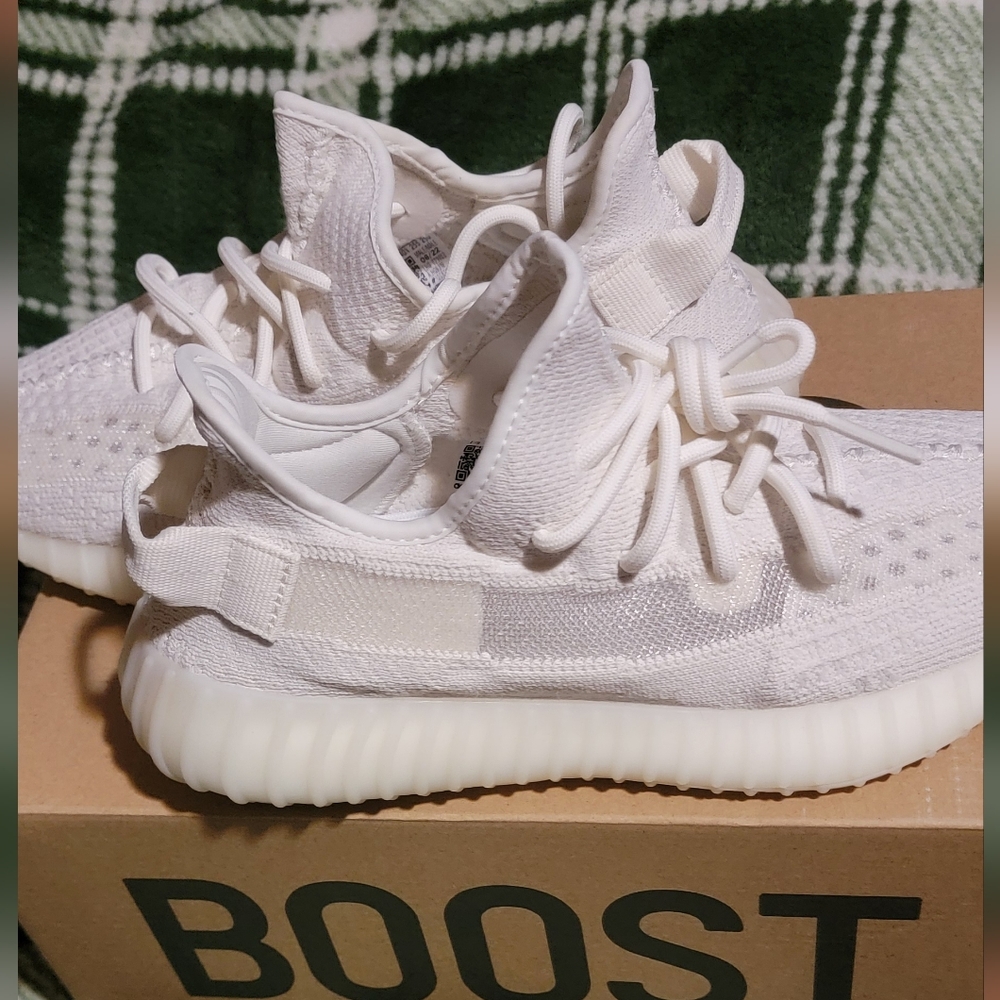 Adidas Yeezy Boost  350 New